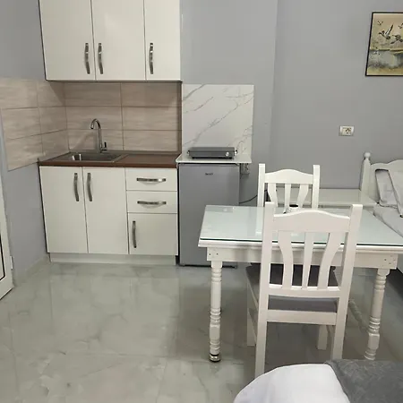 Fabio's Pogradec
